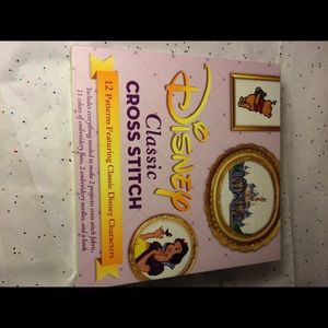 Disney Classic Cross Stitch set // Disney