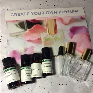🌸Traded🌸Create Your Own Perfume DIY kit // Darby