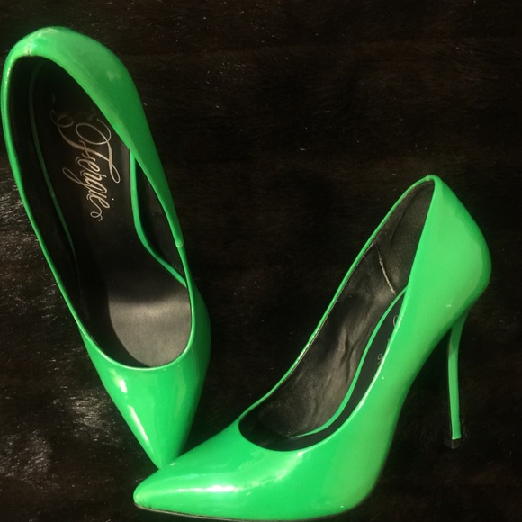 Fergie,  Electric Green Pumps