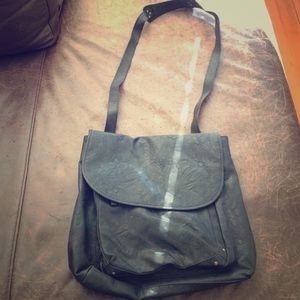 Black convertible messenger/book bag