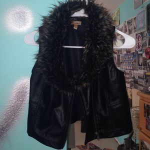 leather vest with faux fur