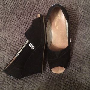 Toms Wedges
