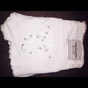 Big star white shorts in size 27