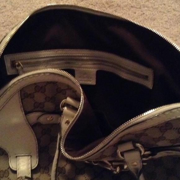 Authentic Gucci Handbag - Picture 3 of 8