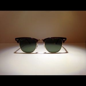 Ray-Ban Clubmaster Classic sunglasses
