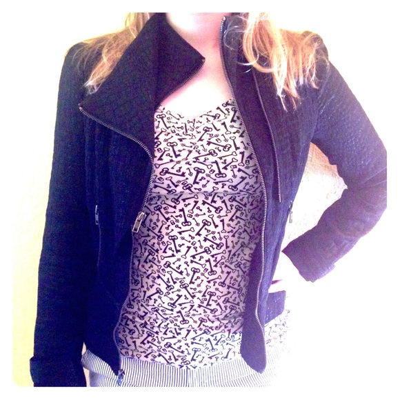 Black Double Zipper Textured Jacket