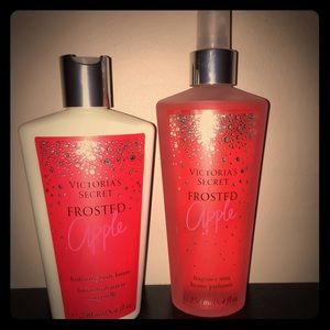 Victoria Secret spray &a lotion🍎frosted Apple! 🍎