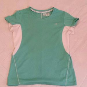Short sleeved teal athletic top