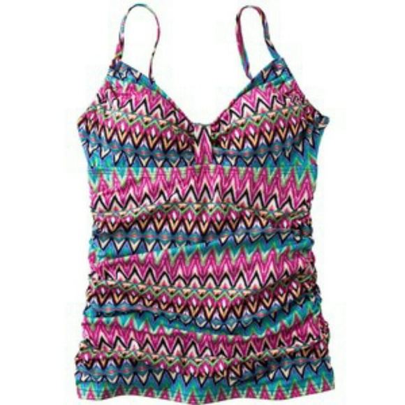 *New* Gorgeous apt 9 tankini