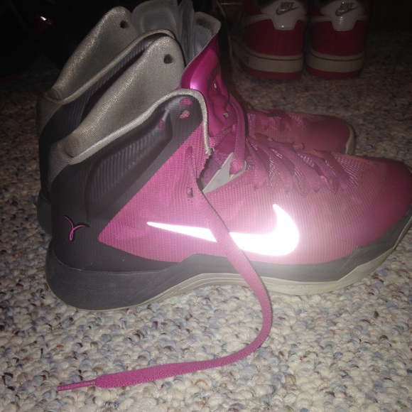 Shoes - Picture 2 of 2