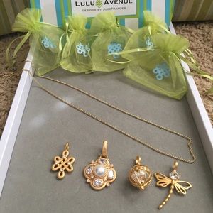 Lulu avenue necklace chain with pendants
