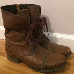 Steve Madden TROOPA brown