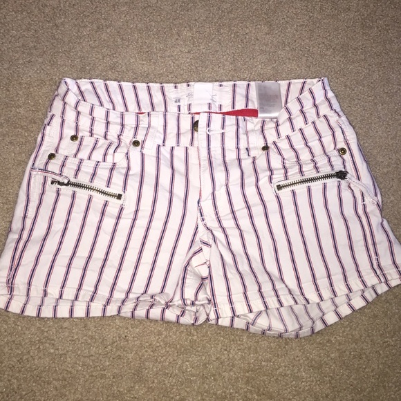 Cute red white and blue zip shorts
