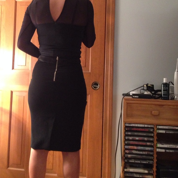 Bebe high waisted knee length Katrina skirt zips