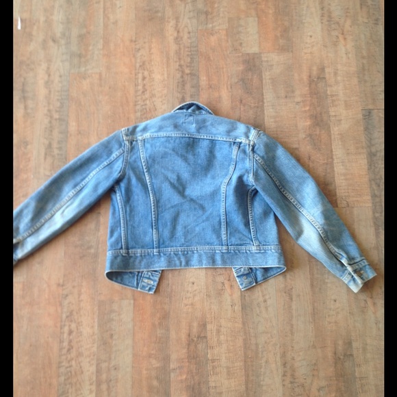 VINTAGE DREAM DENIM JACKET - Picture 2 of 3