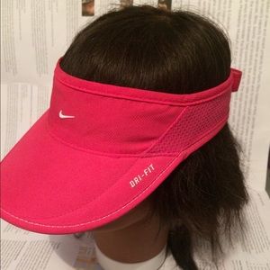 Nike Dri-fit visor (hot pink)