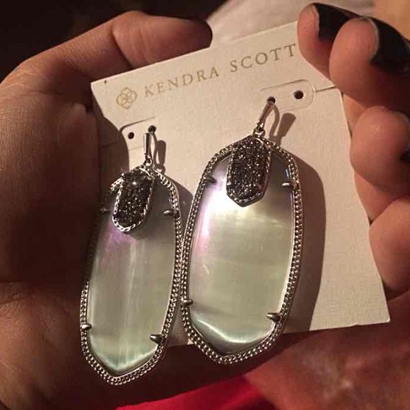 Silvery drusy Danielle KENDRA Scott earrings
