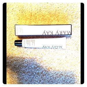 Mary Kay tinted moisturizer - ivory 2