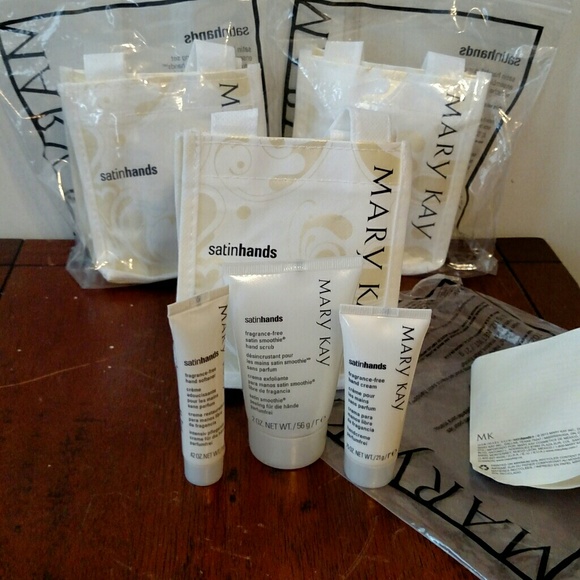 Mary Kay Satin Hands skin care set