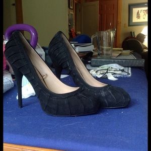Size 10 black stiletto pumps from Zara