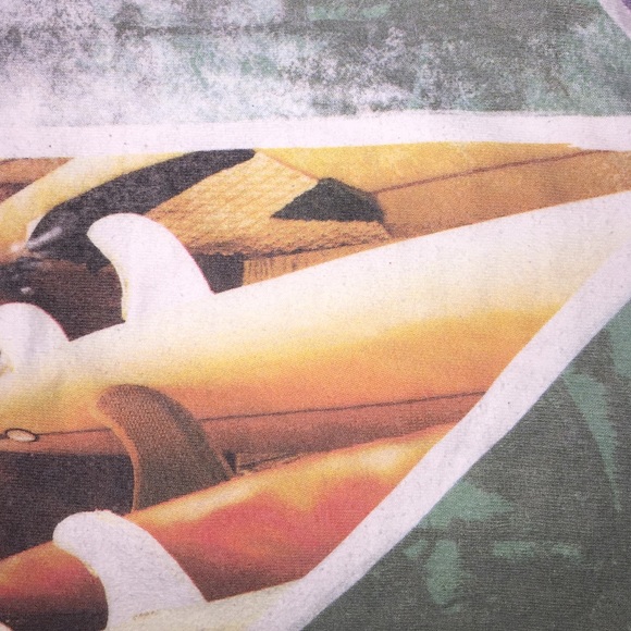 T-shirt - Picture 2 of 3