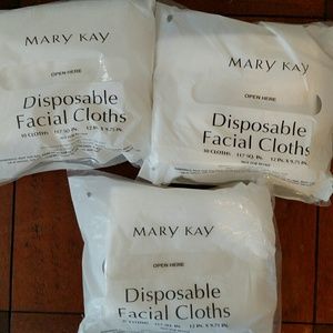Mary Kay disposable facial cloths
