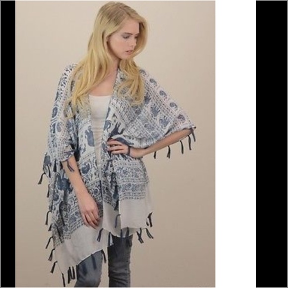 Host Pick! Boho cover up wrap in NAVY - Picture 2 of 3