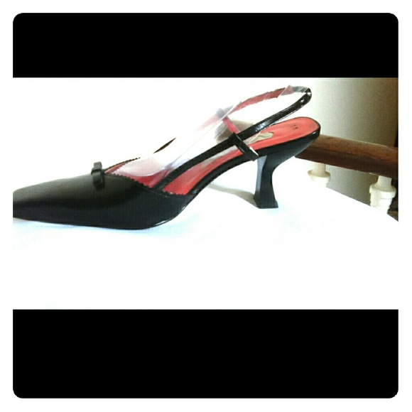 Nina Black Slingback. NWOT - Picture 1 of 4