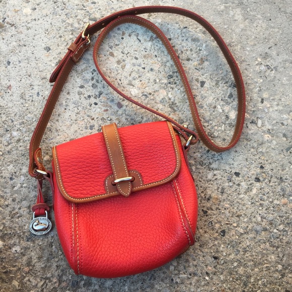 Dooney & Bourke Handbags - DOONEY & BOURKE LIKE NEW MINI RED CROSSBODY PURSE
