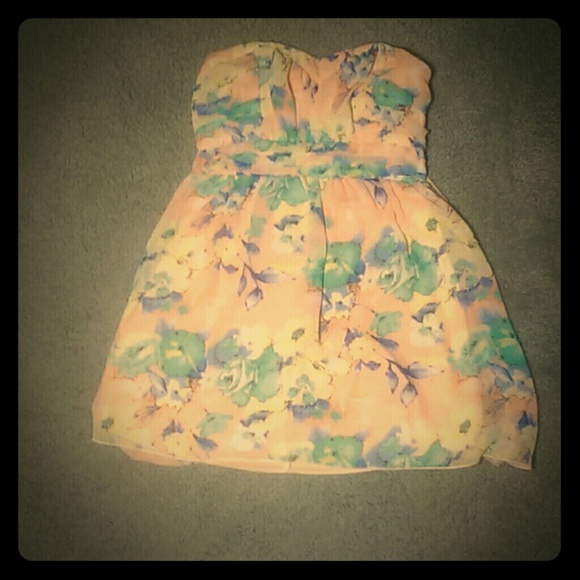 Floral Summer short strapless dress