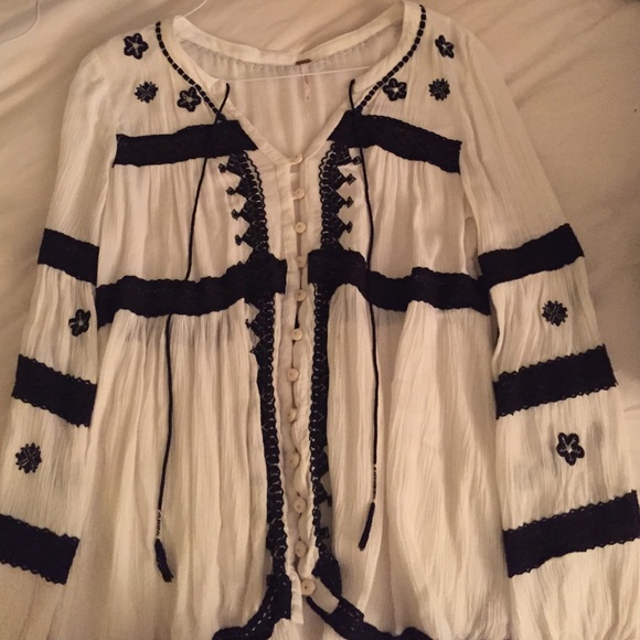 Free People Embroidered Blouse - Picture 1 of 2