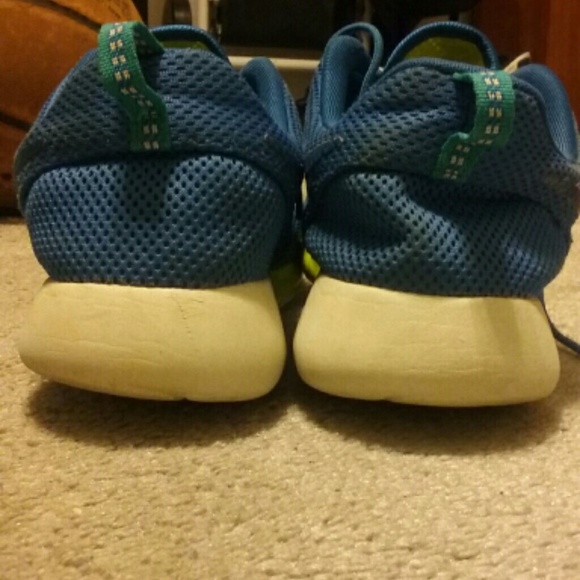 Blue Roches - Picture 2 of 3