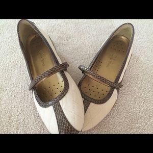 Cole Haan Flats