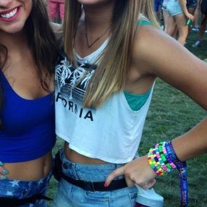 Crop top