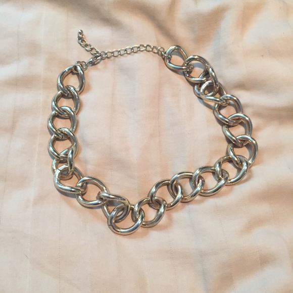 Gold chain necklace