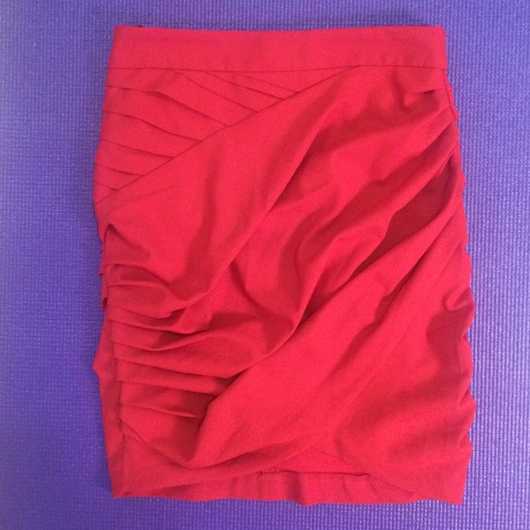 Pleated red ruched mini skirt, gold back zipper
