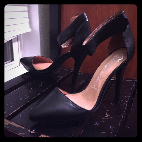 Black - Size 8 - Jeffrey Campbell Solitaire Heel