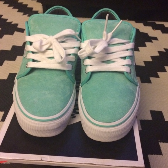 SOLD ❤️ - Picture 2 of 4