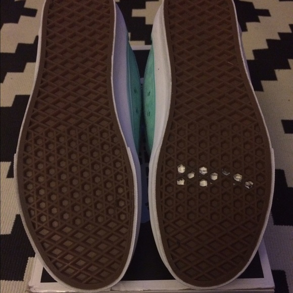 SOLD ❤️ - Picture 4 of 4