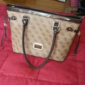 Guess tote bag