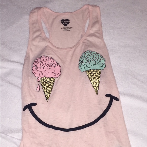 Pink tank top