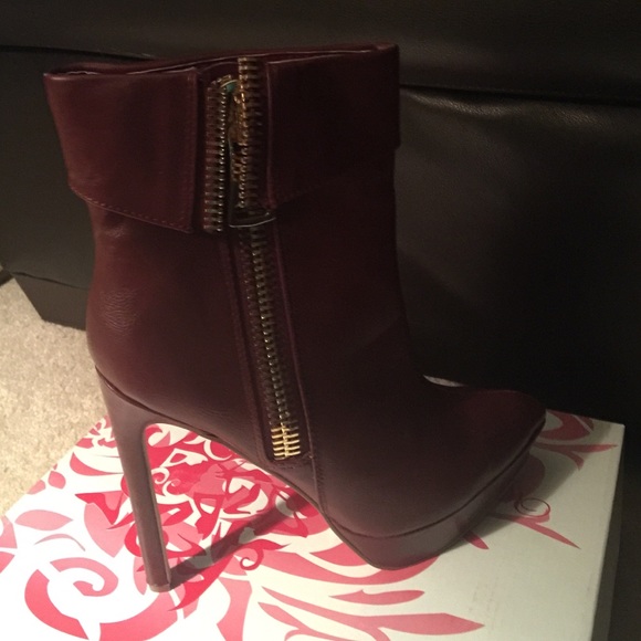 Burgundy stiletto bootie