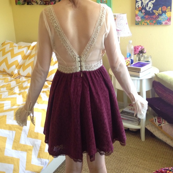 SOLD - Picture 2 of 4