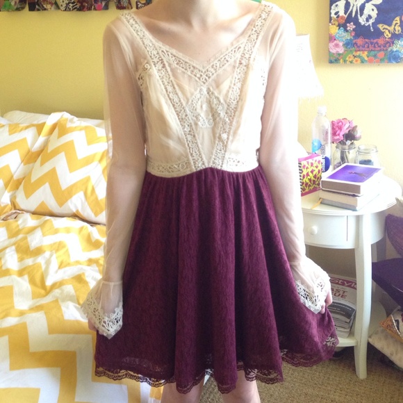 SOLD - Picture 3 of 4