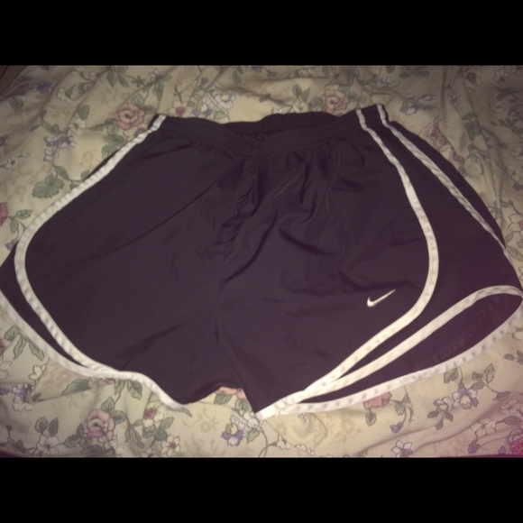 Nike shorts drifit