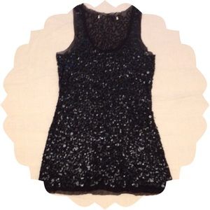 Sequin tank