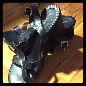 Sacoco wedge heels