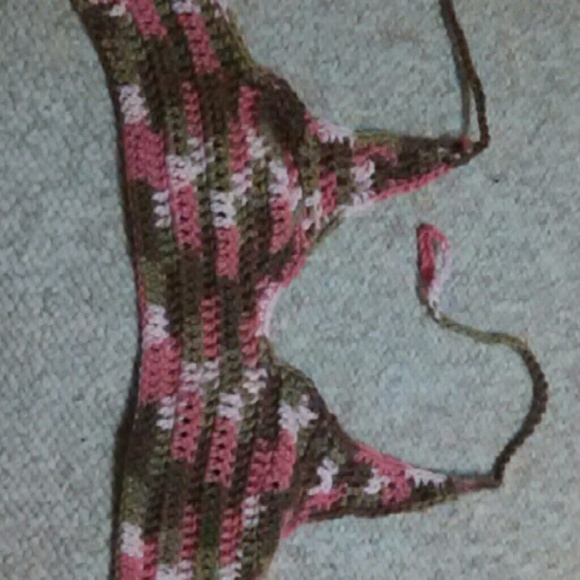 Camo crochet sports bra - Picture 2 of 3