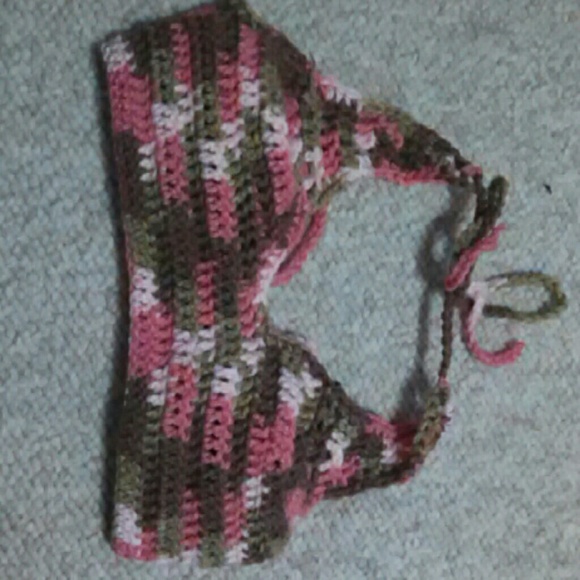 Camo crochet sports bra - Picture 3 of 3
