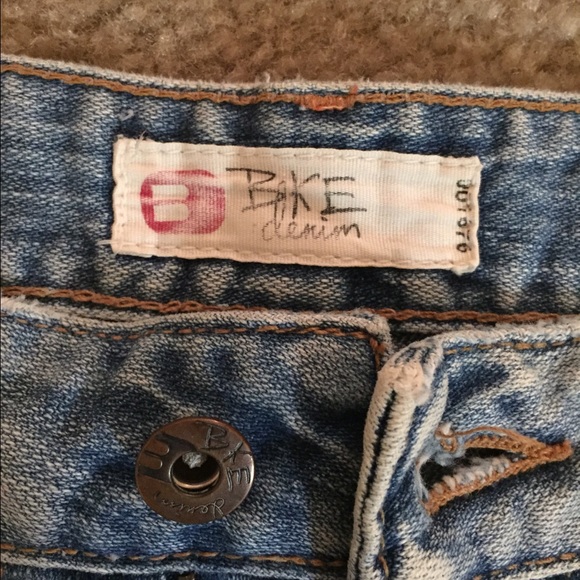 Buckle Cut-Off Jean Shorts